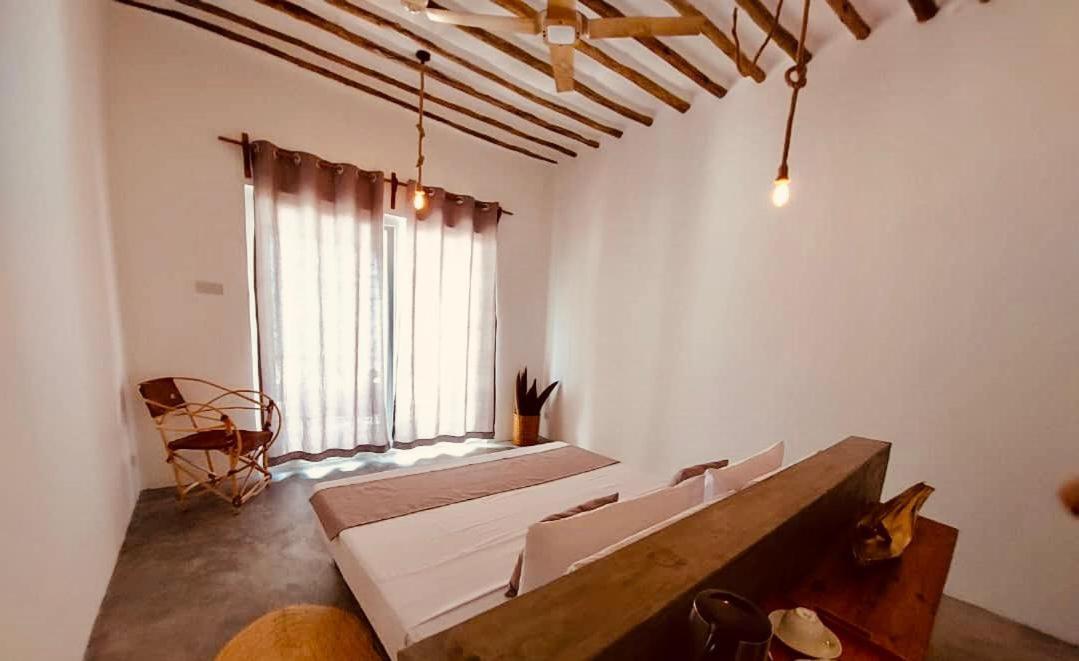 Helwas Zanzibar Beach Hotel Bwejuu Esterno foto